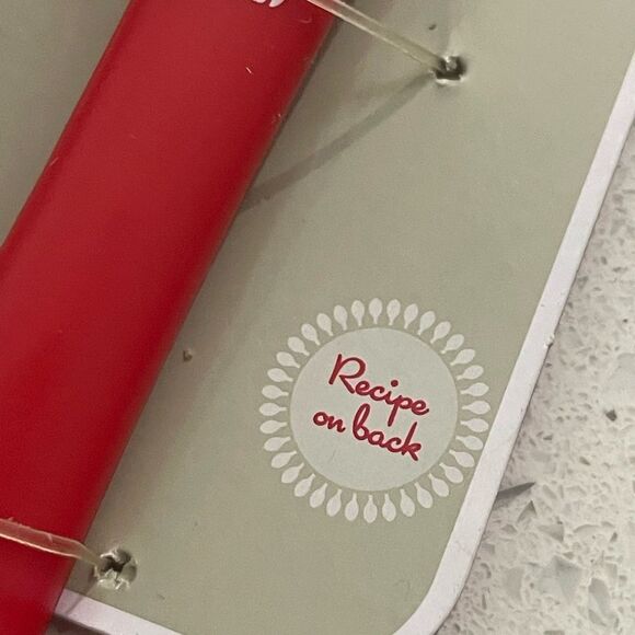 Betty Crocker Red Silicone Scraper Spreader Baking Kitchen Utensil - Picture 4 of 8